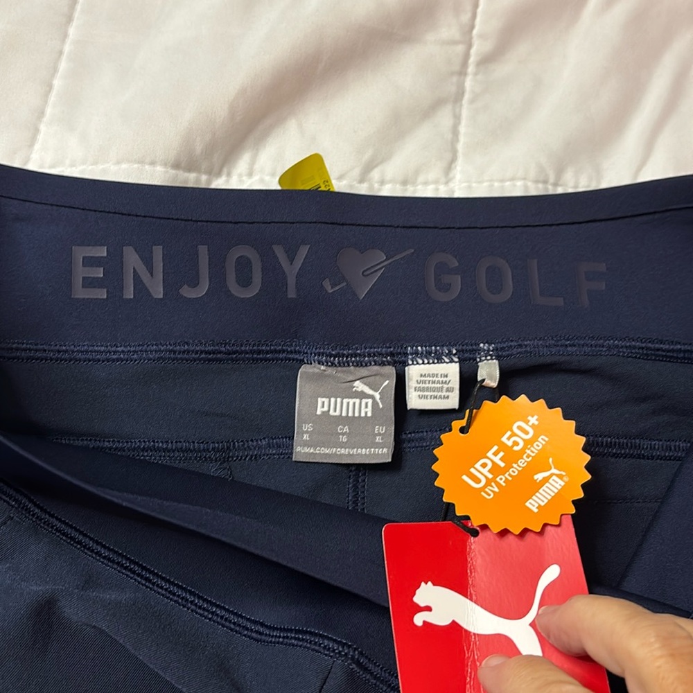 Puma women’s golf pants. Size XL.